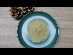 Xanh nhạt màu vàng